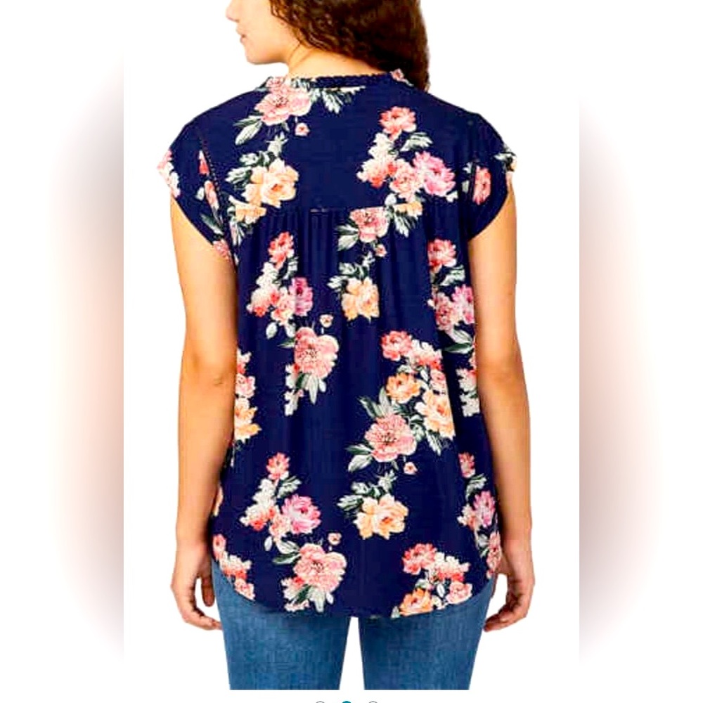 Buffalo David  Bitton Ladies’ Flutter Sleeve Floral Top